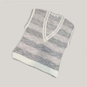 vintage 90s Alicia short sleeved sweater vest large